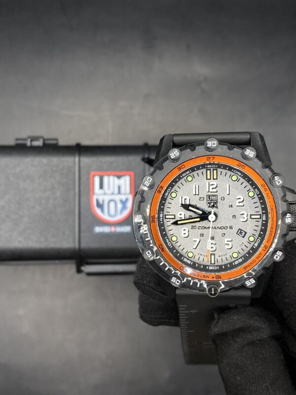 LUMINOX - Image 2