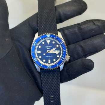 Seiko 5 Sports